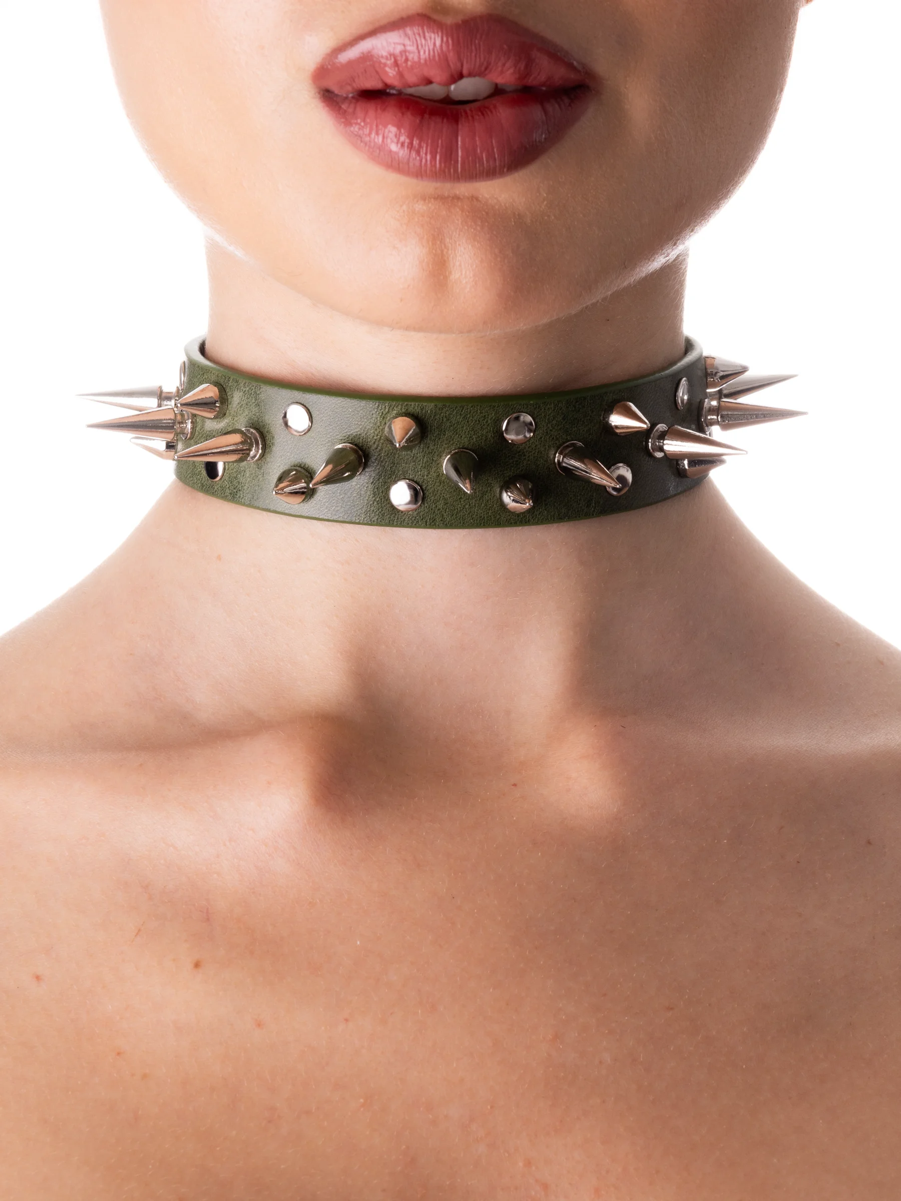 gothic-choker4677-1.webp
