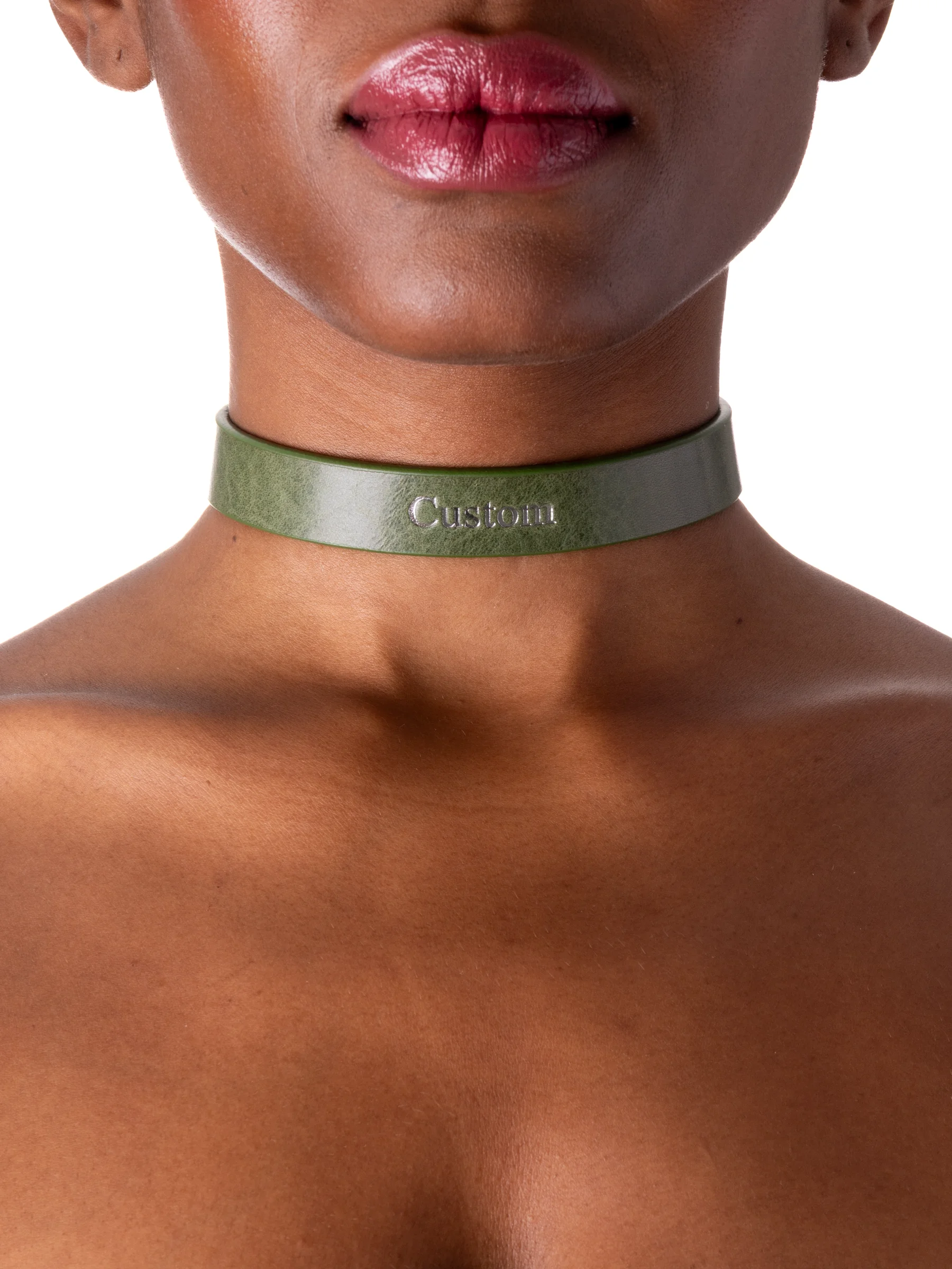 leather-choker-for-women31434.webp