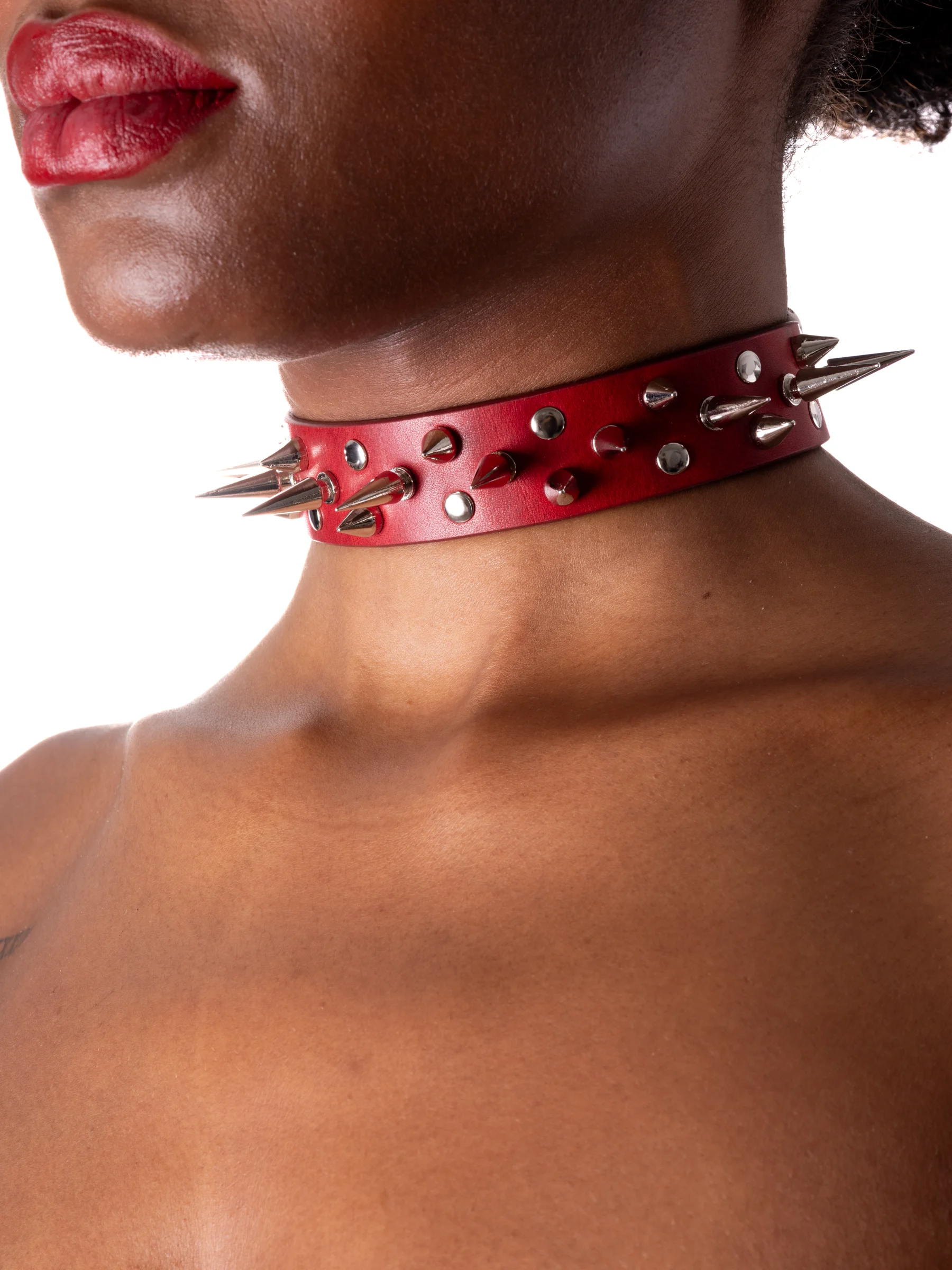spiked-choker1316