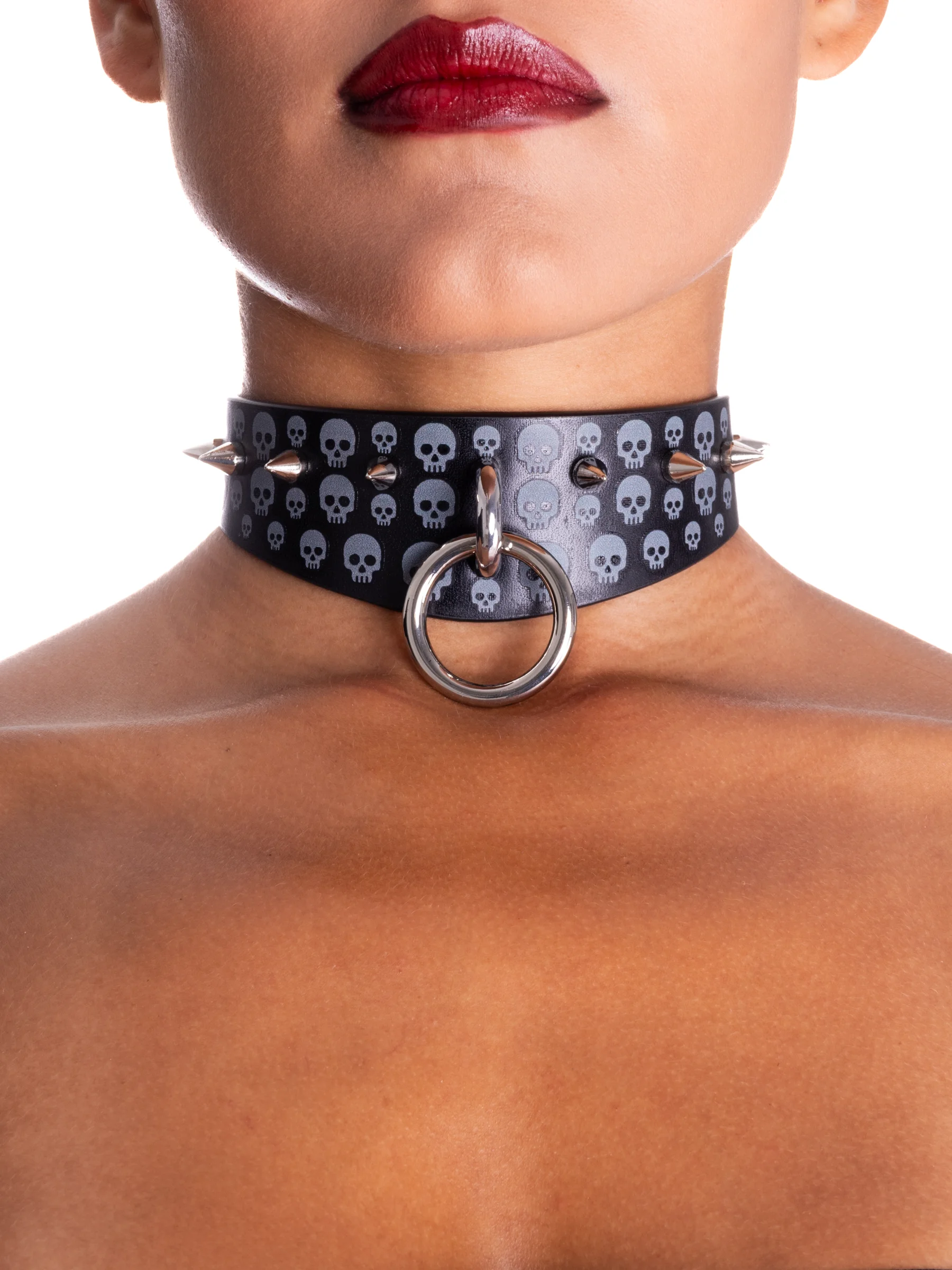 spiked-collar1318